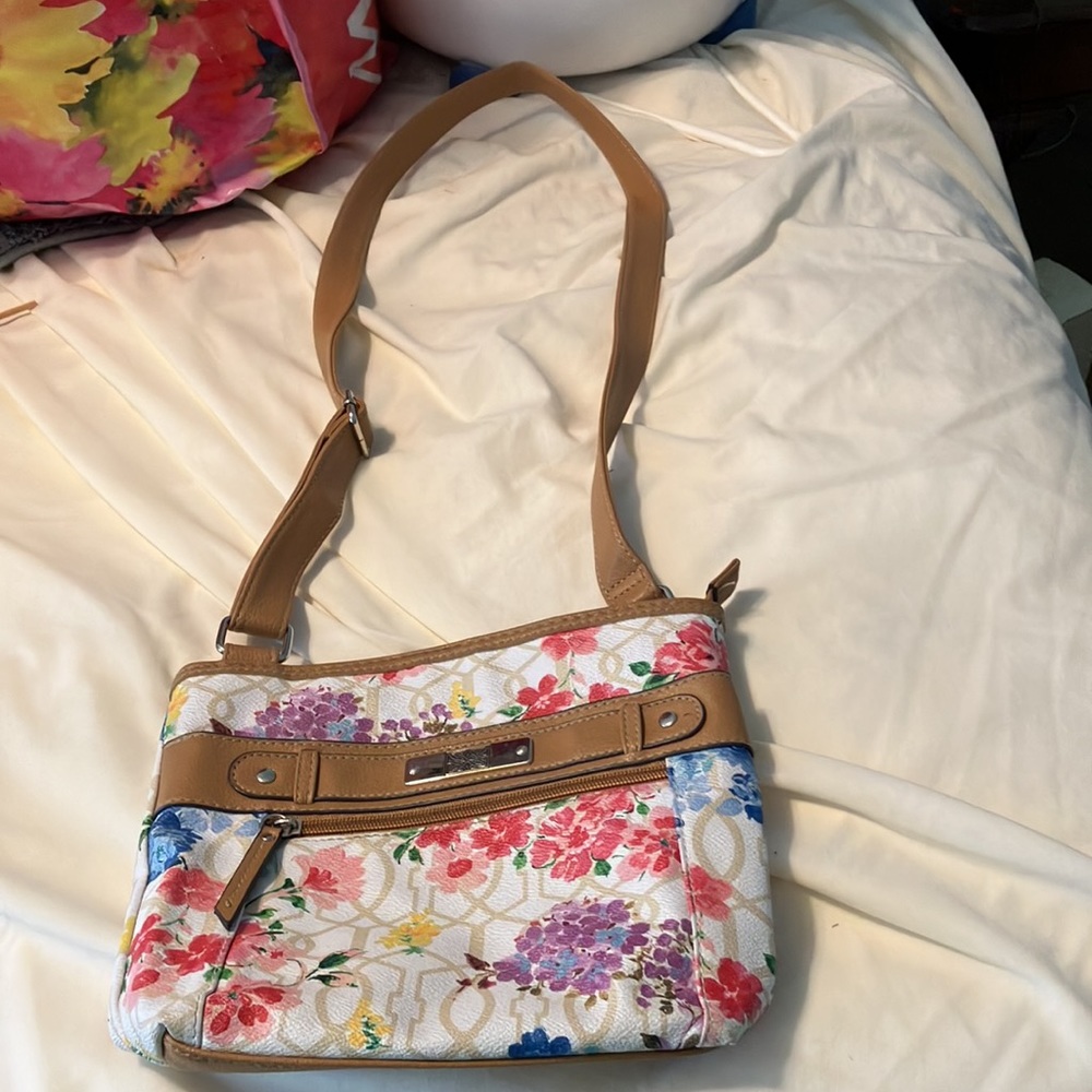 Flowered purse